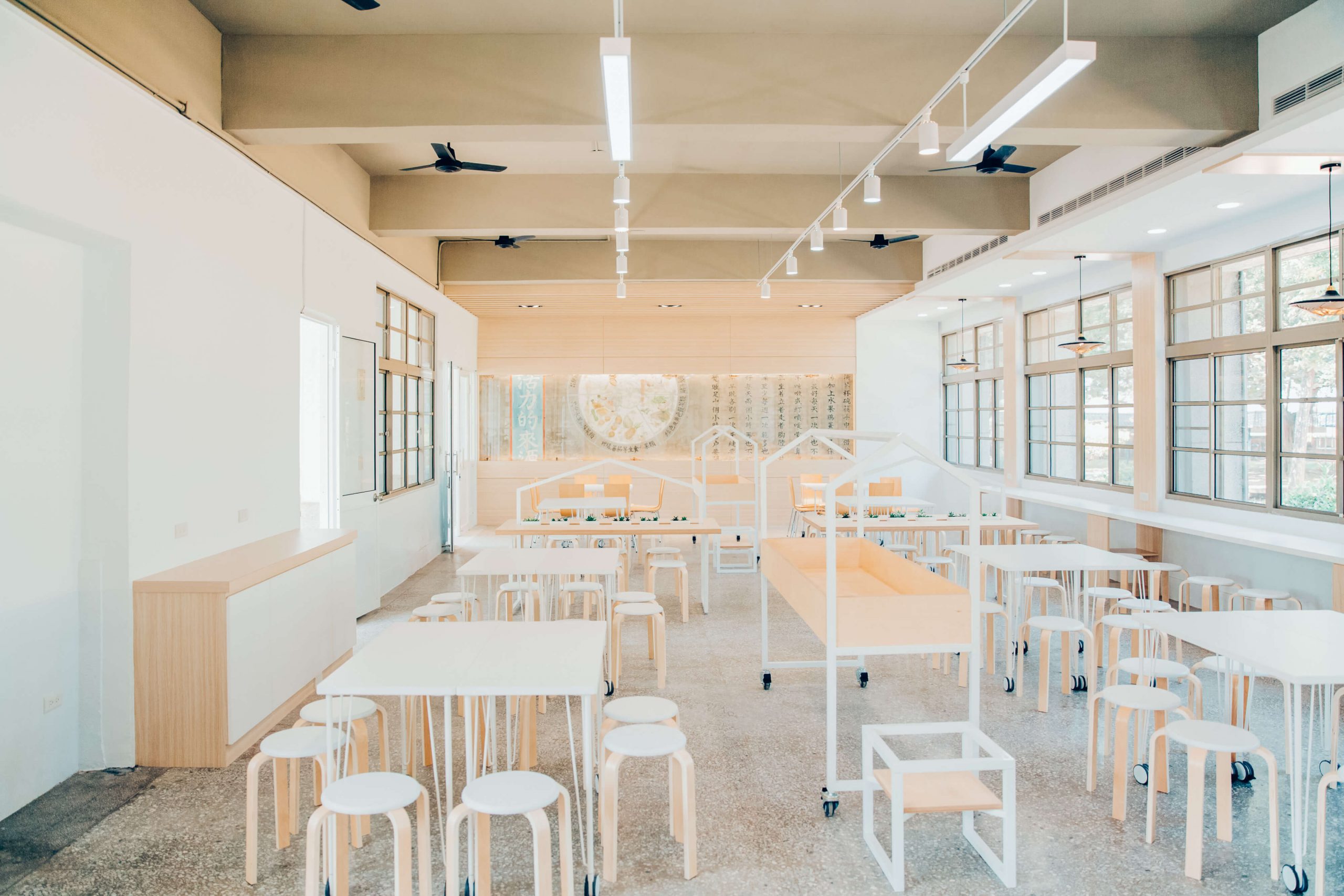 校園改造示範案例：臺南市新東國小學校餐廳